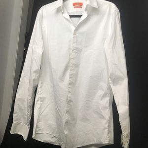 White dress shirt